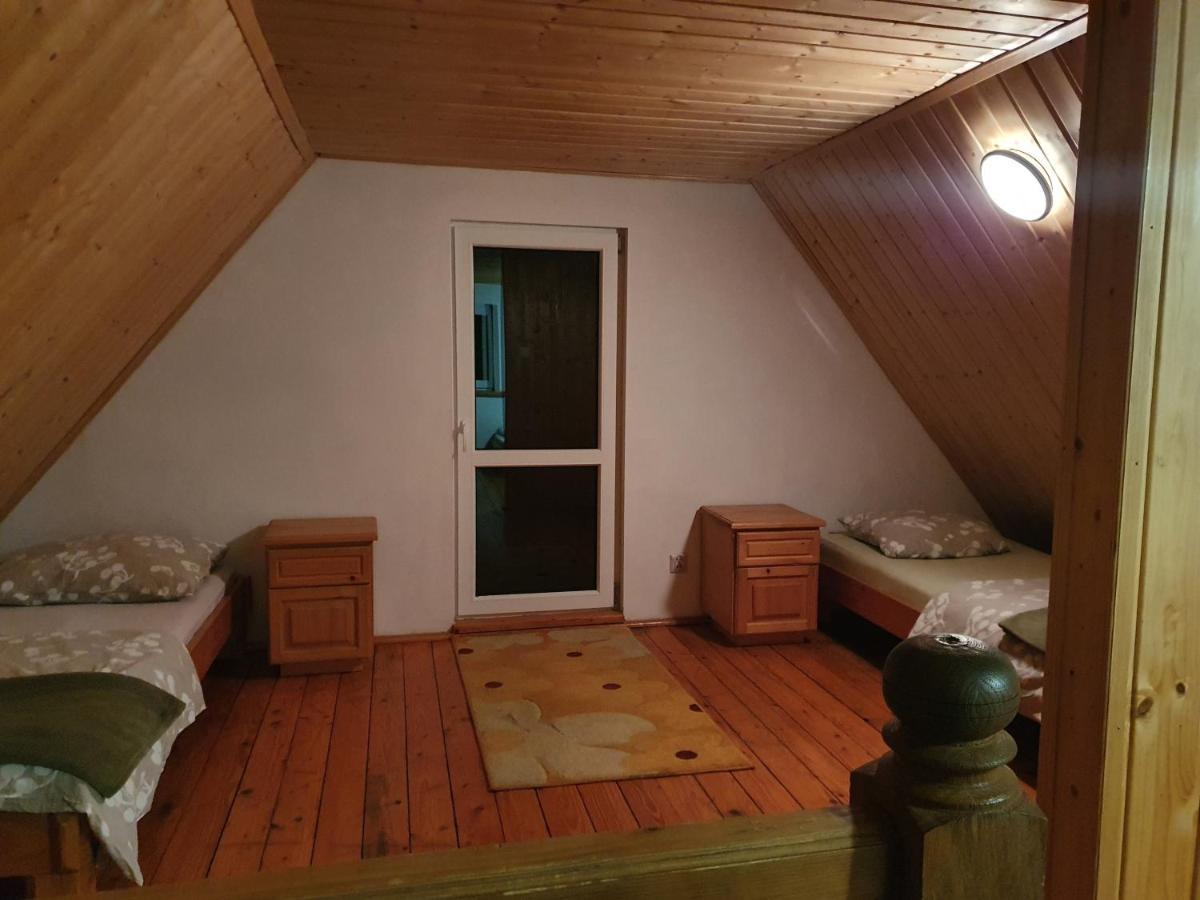 Domki U Gretka Lutowiska Exterior foto