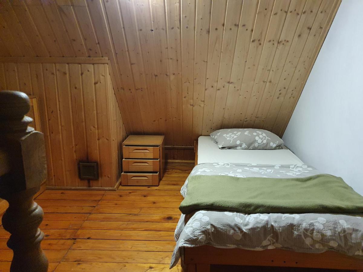 Domki U Gretka Lutowiska Exterior foto